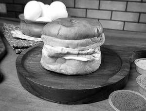 Bun Omelette