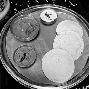 Plain Idli (3pcs) BF