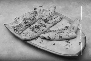 Butter Garlic Nan