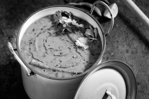 Dal Amritsari