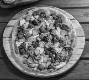 Hot&spice chicken pizza