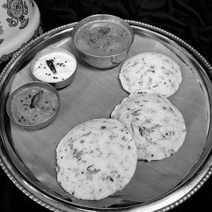 Rava Idli (3pcs) BF