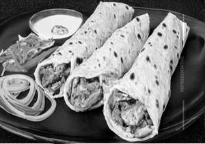 Chicken Reshmi Roll
