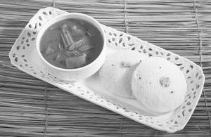 Idli Sambar (per Plate)