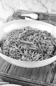 Chicken Schezwan Hakka Noodles