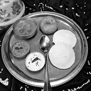 Idli Vada Combo BF