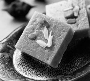 Plain Burfi (1 Kg)
