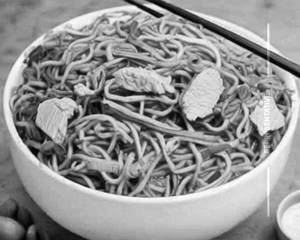 Chicken Noodles Hakka
