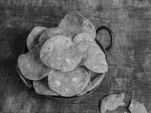 Thattai (100 Gms)