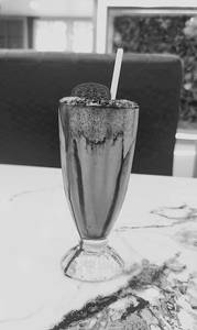 Oreo Milk Shake