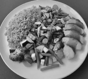 Grilled Paneer Brown Rice with Thai Chilli Sauce