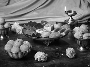 Assorted Ghee Sweets (1kg)