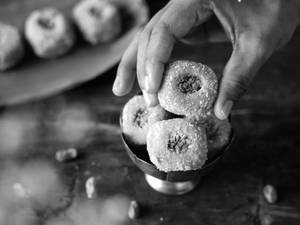 Mathura Peda (1kg)