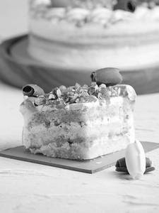 Vanilla Praline Pastry
