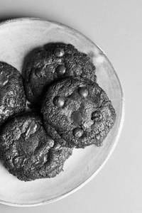 Double Choco Chip Cookie