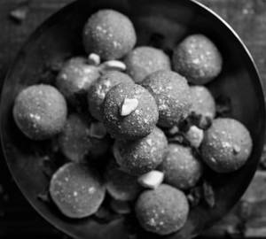 Chana Dal Pinni
