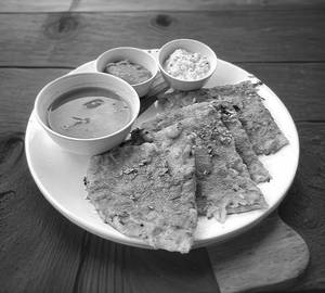 Sandwich Uttappam
