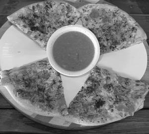Tomato Uttappa with Butter