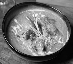 Hari Mirchi Ka Murgh