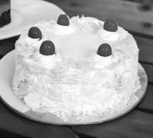 Eggless white forest cake 1 kg