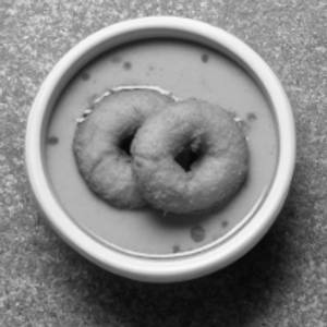 2 Vada (1 Plate)