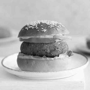 Aloo Tikki Burger