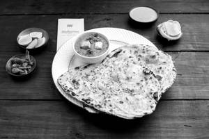 Handi Paneer & Butter Naan