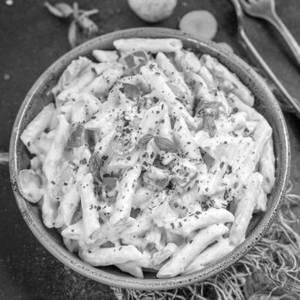 White Sauce Pasta