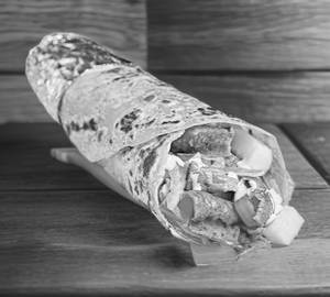 Chicken rumali tikka kebab roll [per pc]
