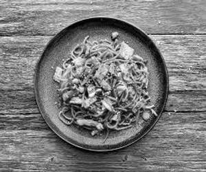 Egg Chowmein                           