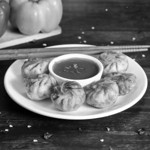 Chicken Momos Platter