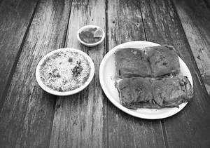 Onion Maska Pav Bhaji [2pcs]