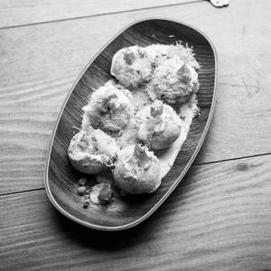 Dahi Gol Gappa