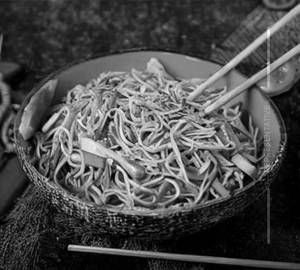Veg Hakka Noodles