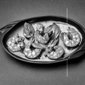 Prawn In Garlic Basil Chilli