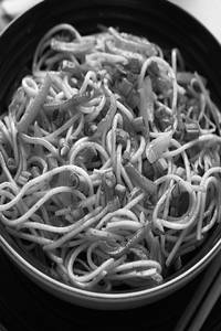 Schezwan Veg Noodles