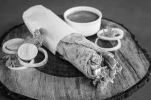 Paneer kathi roll