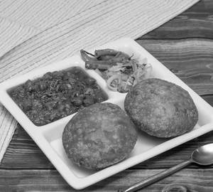 Kachori With Chana
