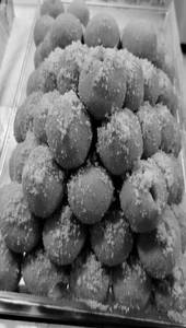 Besan Laddu