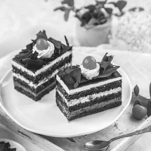 Black Forest Pestry (2 Pcs)
