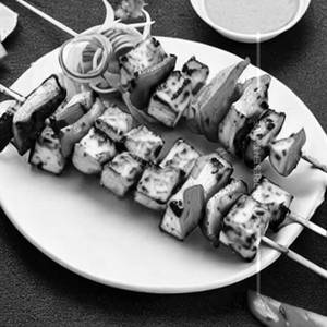 Paneer Zaffrani Tikka