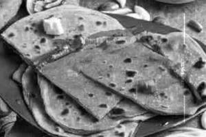 Green Chilli Paratha  