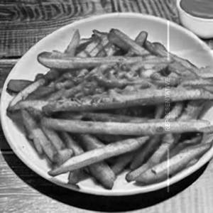 Hot garlic fries