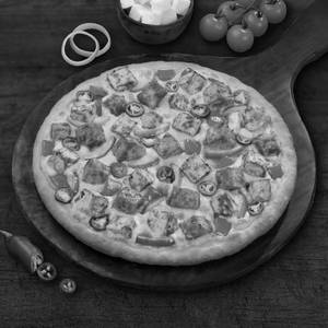 Peppy Paneer Pizza
