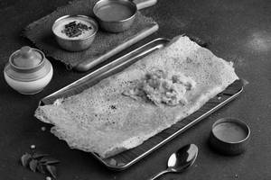 Ghee Masala Rava Dosa