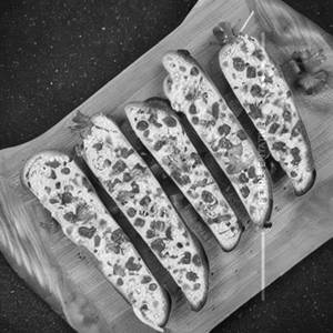 Chilli cheese garlic toast