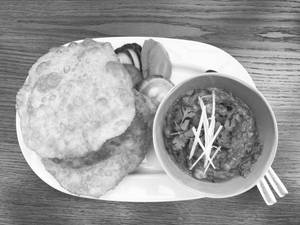 Channa Bhatura