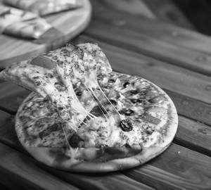 Farm house pizza