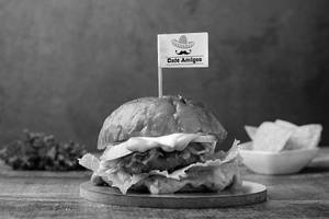 Tandoori Blaze Chicken Burger