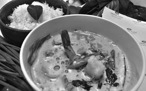 Prawn Green Thai Curry ( Gluten Free ) - Serves 3